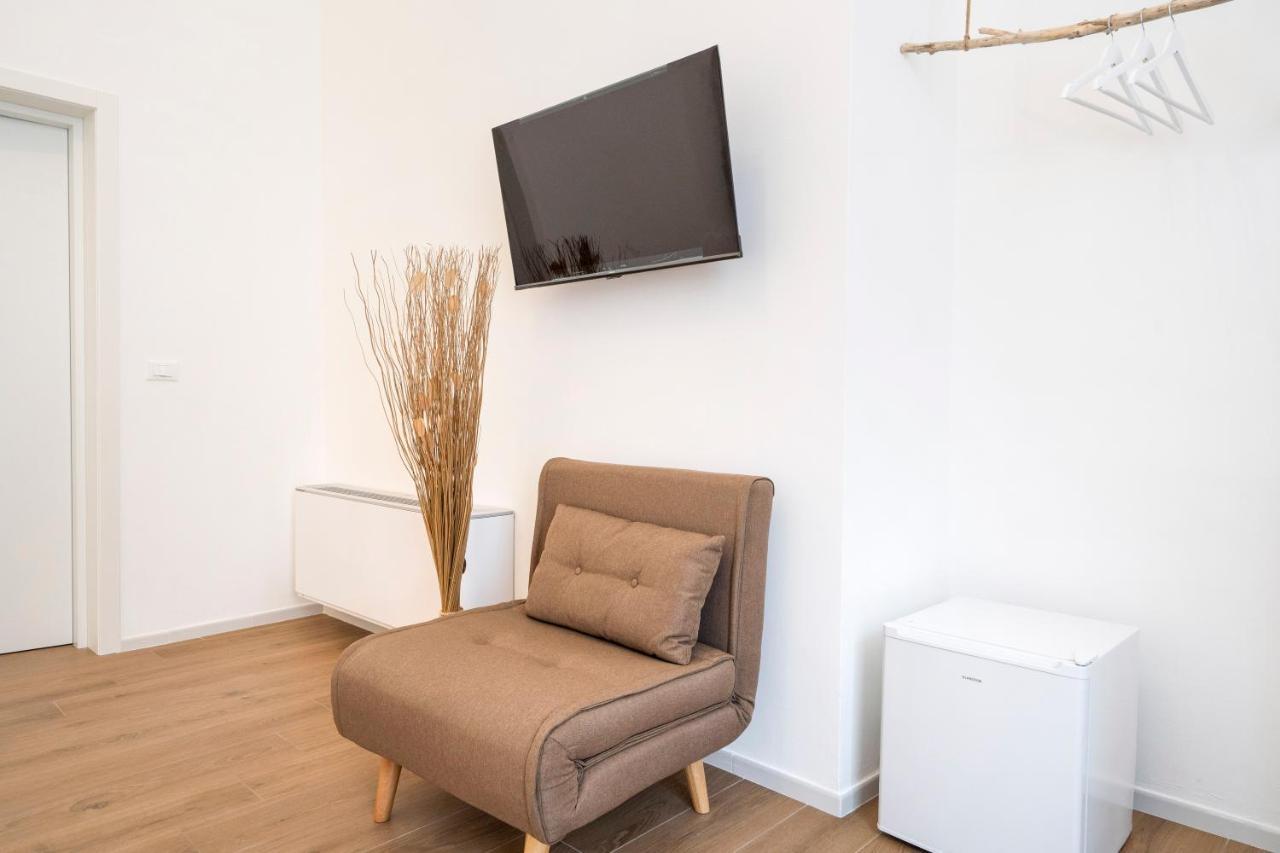 מונופולי Casa Del Barone - Luxury Suites מראה חיצוני תמונה